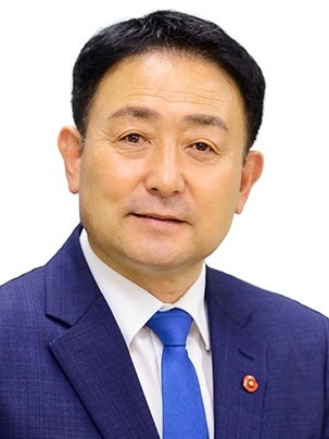 Jong-woo Lee